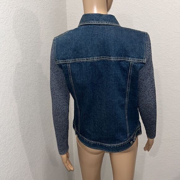 Nwot Relativity jean jacket with knit sleeves - Picture 4 of 5